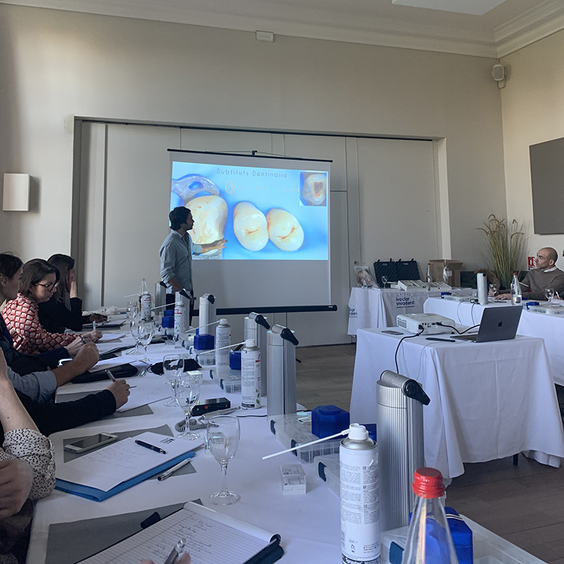Galerie EGS - Session de formation dentisterie esthétique